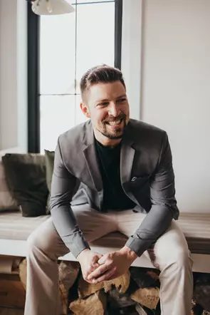 Justin Hammer, Moose Jaw, Real Estate Agent
